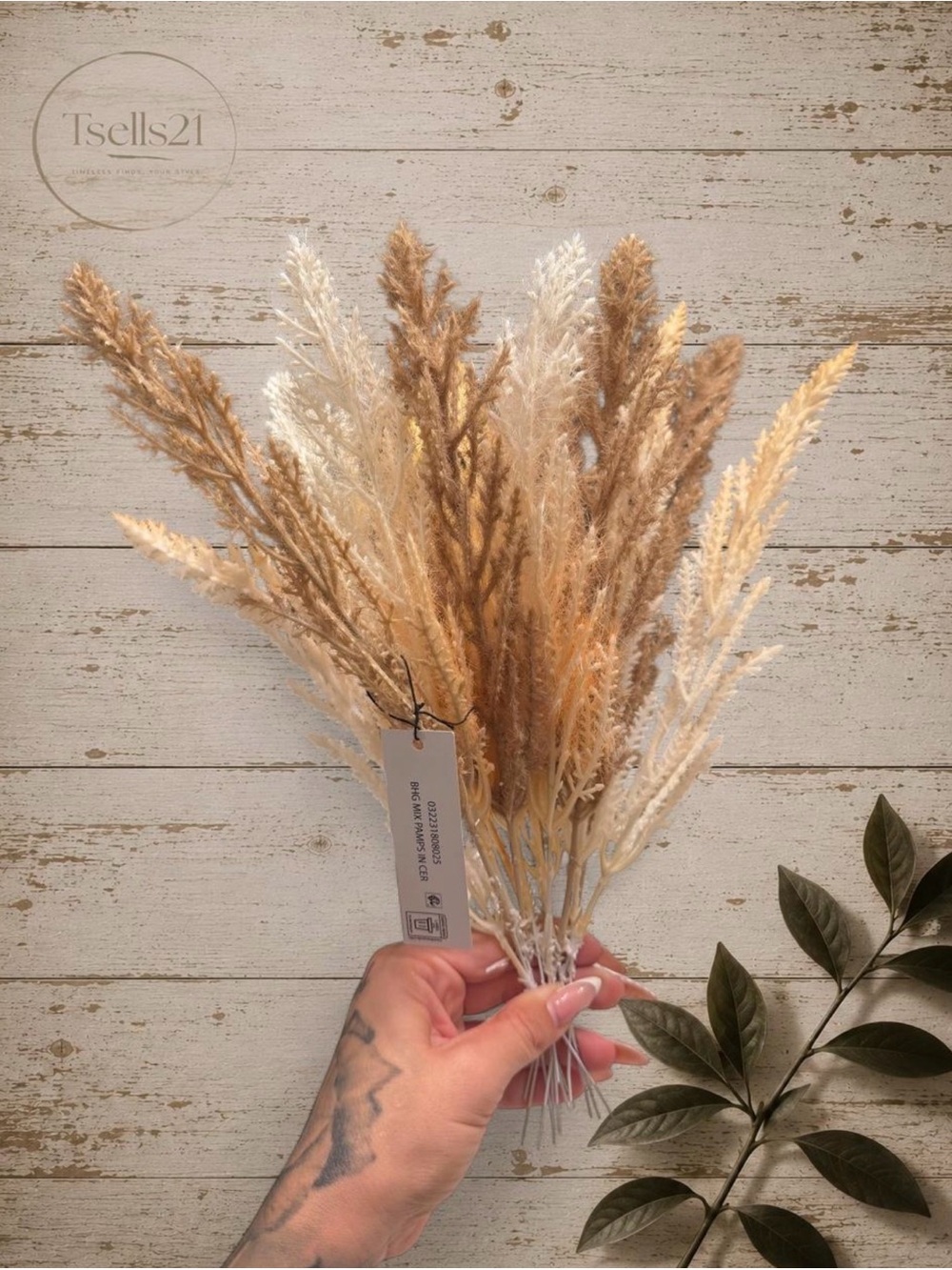 NWT Boho Faux Pampas Grass Bundle - 13 Stems